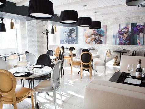 Дизайн интерьера кафе в Волгограде "Реализованный проект пиццерии Домино"